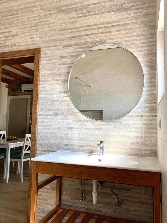 Studio Apartman Luka Starigrad Paklenica Ngoại thất bức ảnh
